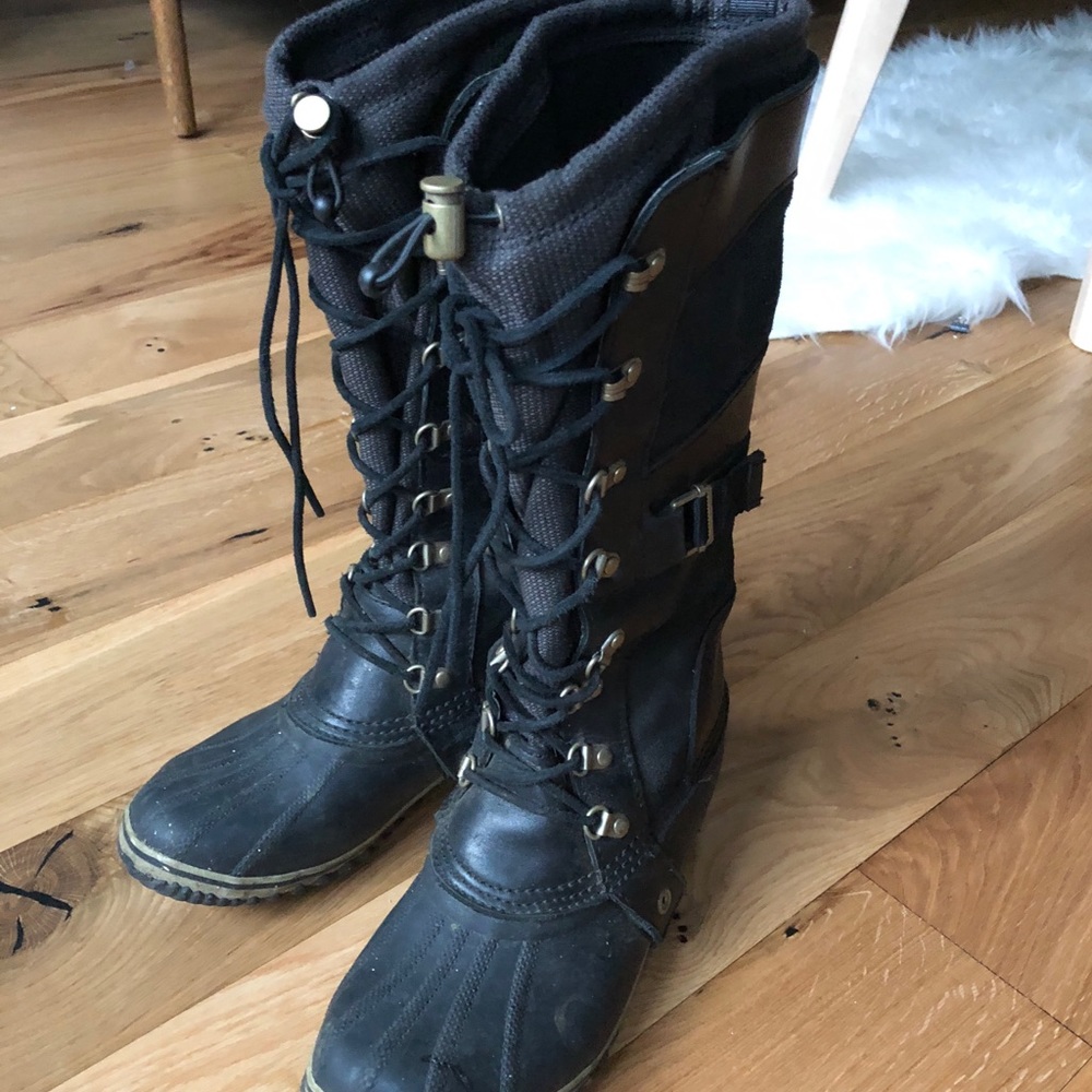 Sorel Conquest Carly tall winter boots